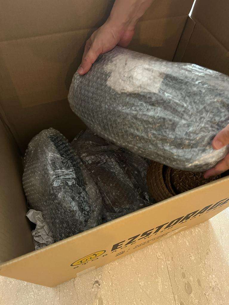 Mover with Storage - Packing and Unpacking of Fragile items